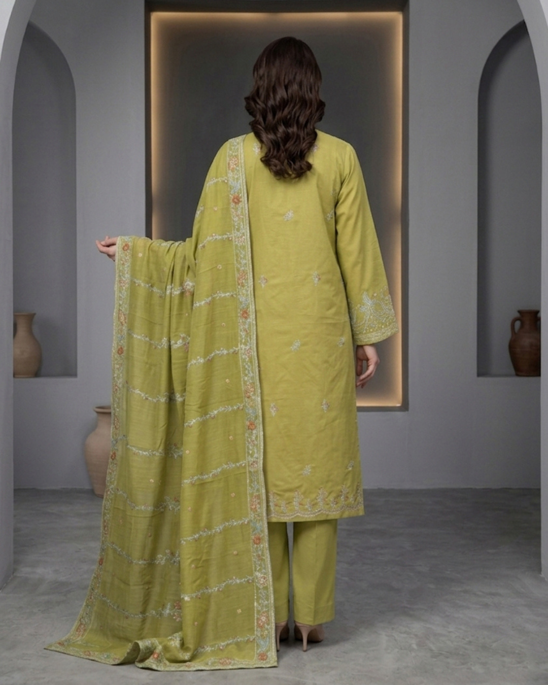 NOOR E HAYA - DG 905B4