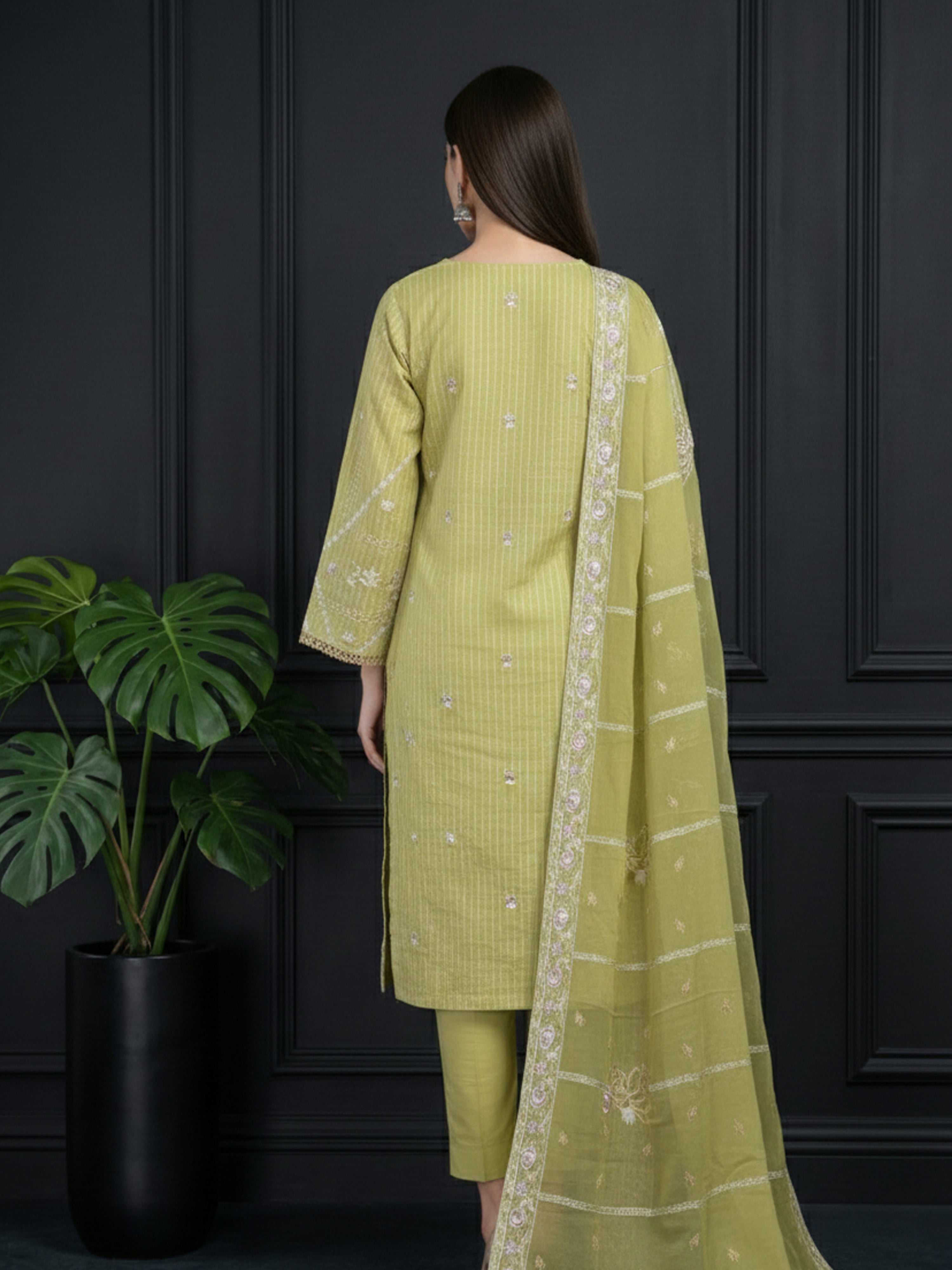 SAIRA DG-889A12 Unstitched LAWN Collection